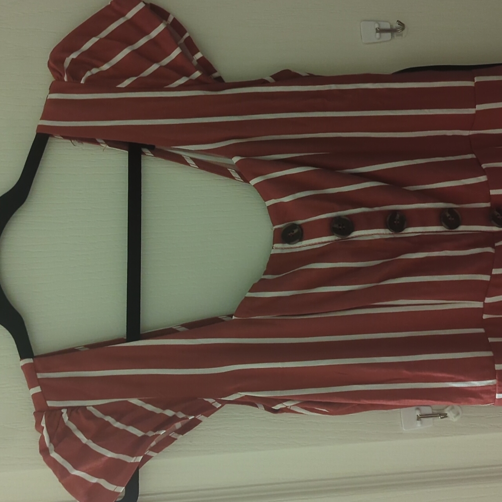 Trixxi, L, and striped